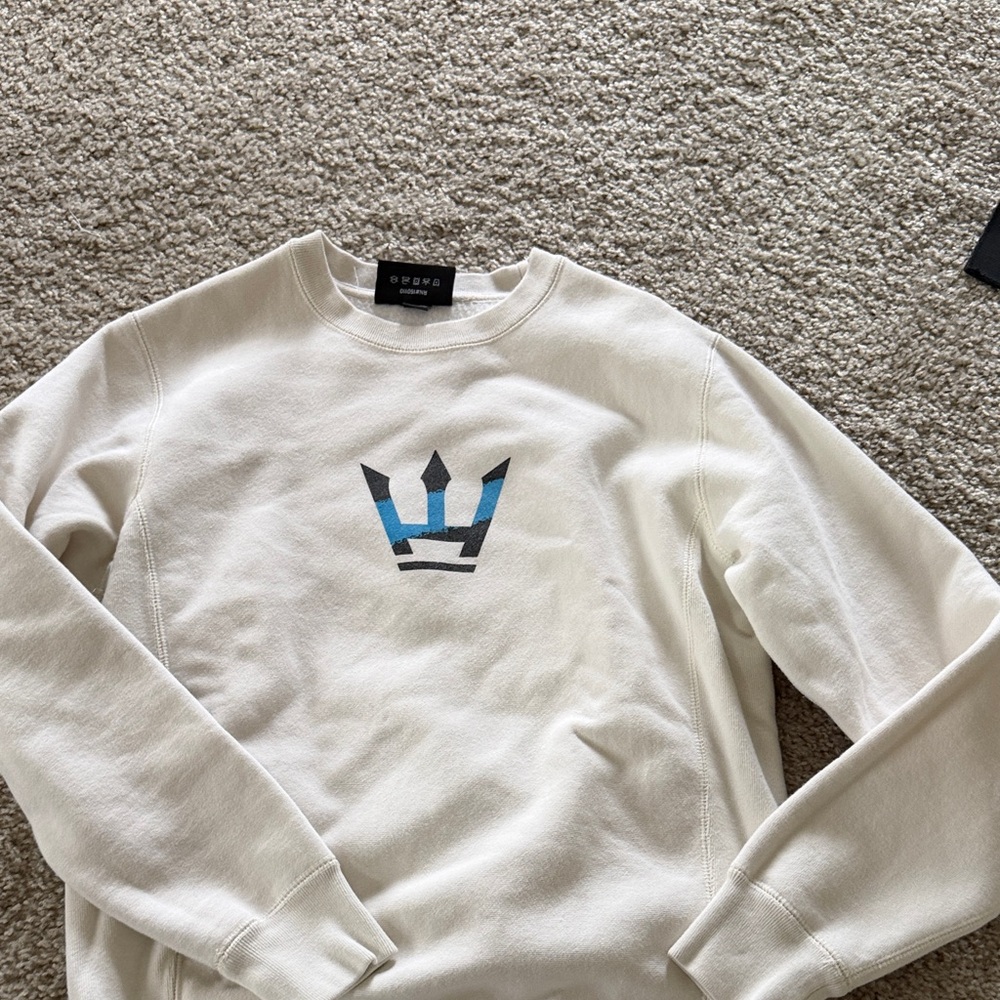 Peloton Cream Jersey with Blue and Black Logo